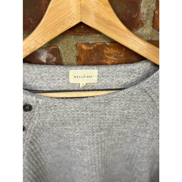 Mello Day Grey Long Sleeve Crewneck Knit Sweater - Picture 9 of 9